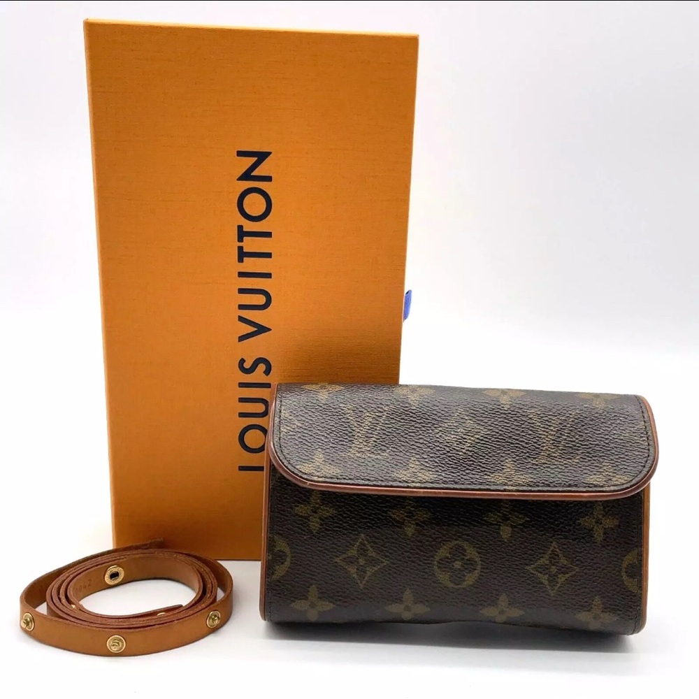 Authentic Louis Vuitton Pochette Florentine